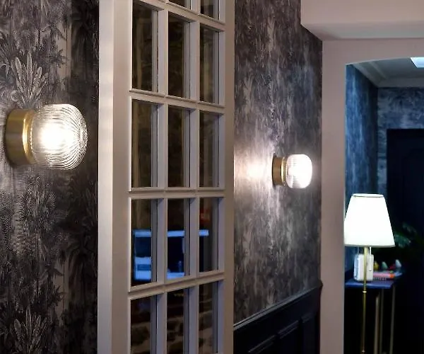 Le Tiburon Hotel Cherbourg-en-Cotentin