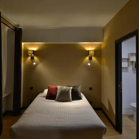 Hotel Le Tiburon 3*