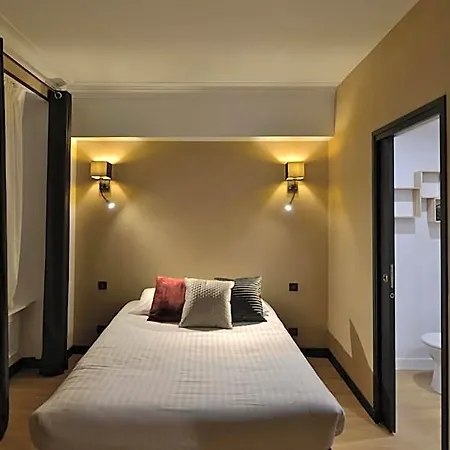 Hotel Le Tiburon 3*