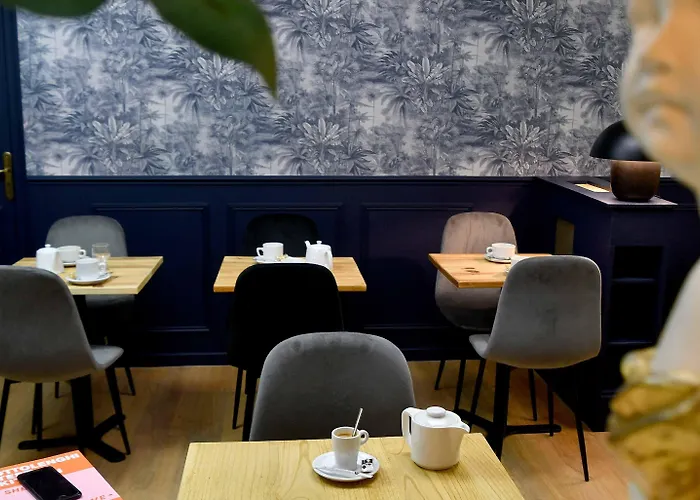 Le Tiburon 호텔 3*